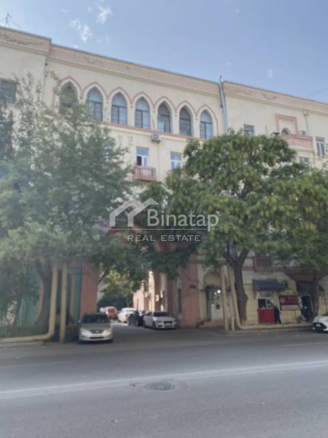 İcarəyə verilir 3 otaqlı köhnə tikili 100 m², Nəriman Nərimanov metrosu, Nərimanov rayonu — 800 ₼ · Баку · Daşınmaz əmlak İcarəyə verilir 3 otaqlı köhnə tikili 100 m², Nəriman Nərimanov metrosu, Nərimanov rayonu — Баку