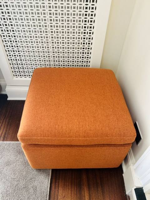 Kvadrat puf/oturacaq dəsti - Rənglər: narıncı parça puf (1 ədəd) — Bakı