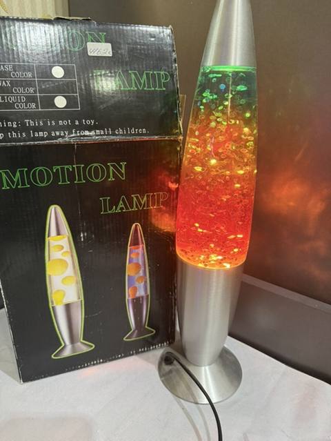 Lava (Motion) lampası – dekorativ işıqlandırma - Klassik raket — Könül