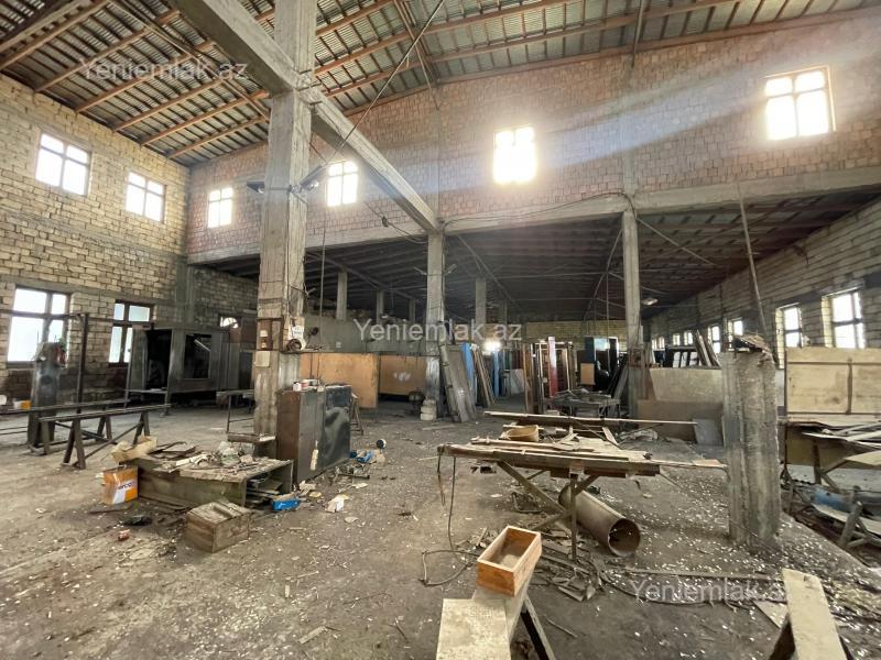 For rent: 1-room commercial property, 3 000 m² — Əmlak (3)