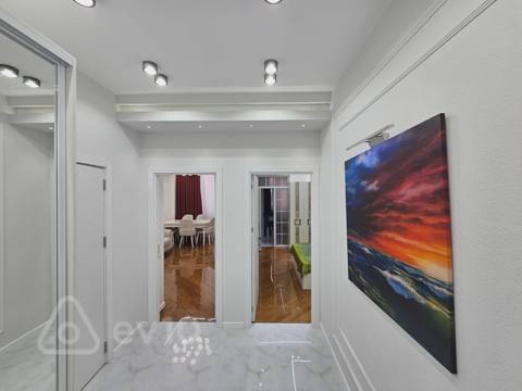 2 otaqlı mənzil, 70 m², Ukrayna dairəsi — 220 000 ₼ · 2 бөлме · 70 m² · 15/17 қабат · Баку, Xətai · Mənzil 2 otaqlı mənzil, 70 m², Ukrayna dairəsi — Баку
