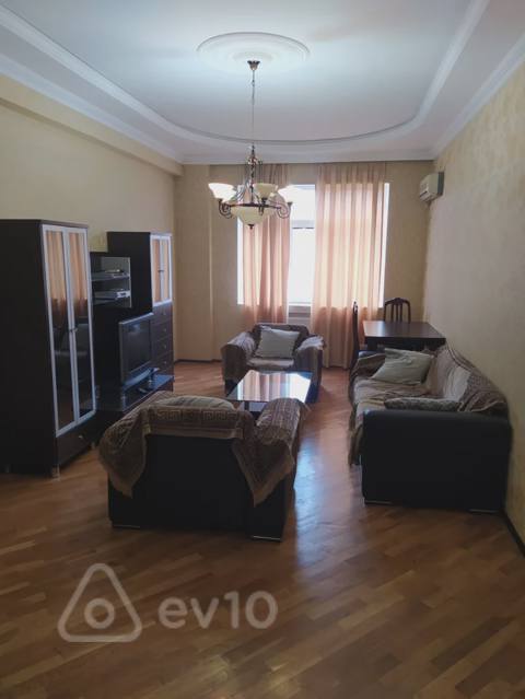 2 otaqlı mənzil, 110 m², Nəcəfqulu Rəfiyev küç. — kirayə — Bakı