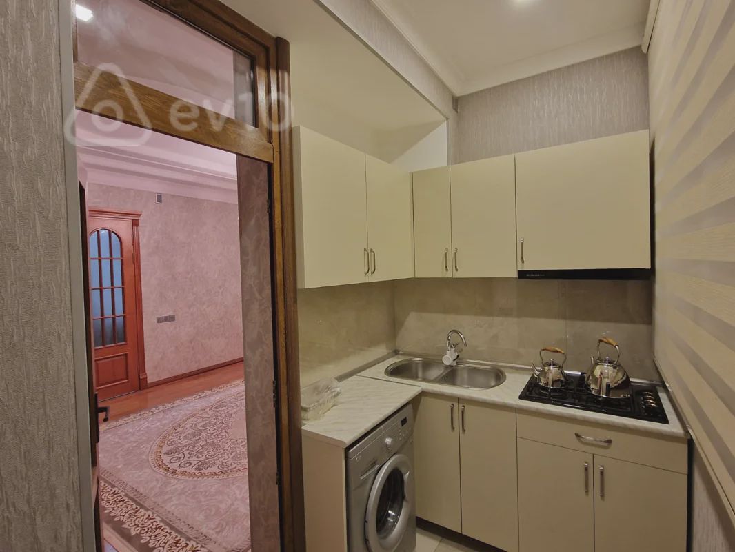 For rent: 2-room apartment (old building), 80 m² — Mənzil, Bakı (10)