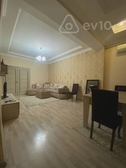 2 otaqlı mənzil, 67 m², Asra MTK. Xətai r., Nəcəfqulu Rəfiyev küç. 25 — kirayə — 1 000 ₼ · Baku · Mənzil 2 otaqlı mənzil, 67 m², Asra MTK. Xətai r., Nəcəfqulu Rəfiyev küç. 25 — kirayə — Baku