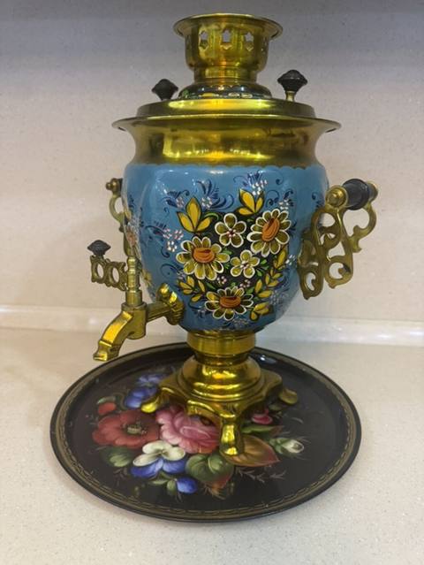 Rəngli naxışlı metal samovar + dekorativ sini - Material: metal — 340 ₼ · Baku · Samovarlar Rəngli naxışlı metal samovar + dekorativ sini - Material: metal — Baku