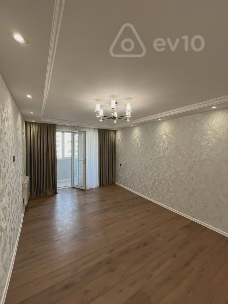 For sale: 3-room apartment (old building), 70 m² — Mənzil, Bakı (8)