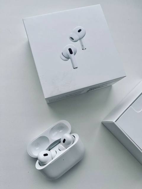 Apple AirPods Pro (simsiz qulaqcıq) Xüsusiyyətlər: - Aktiv Səsboğucu — 25 ₼ · Хырдалан · Qulaqcıqlar Apple AirPods Pro (simsiz qulaqcıq) Xüsusiyyətlər: - Aktiv Səsboğucu — Хырдалан
