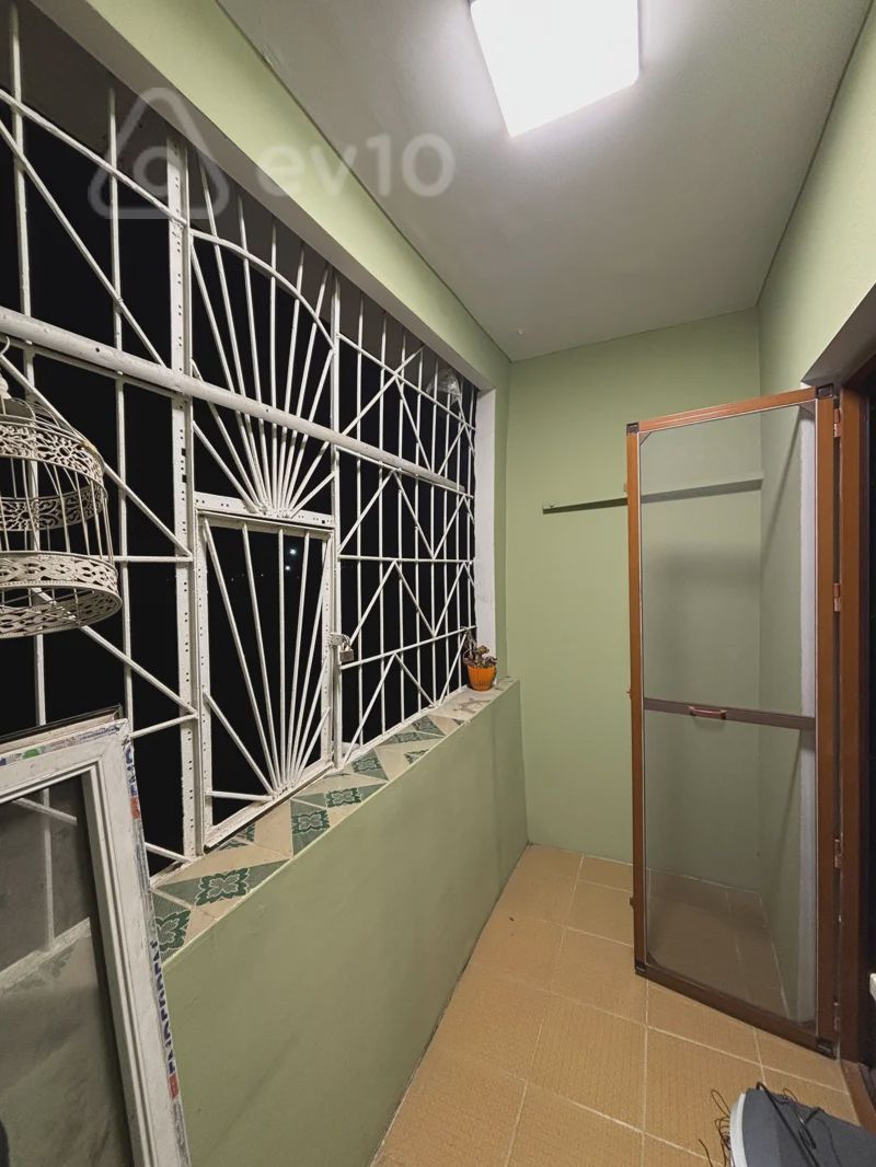 For rent: 2-room apartment (old building), 52 m² — Mənzil, Bakı (7)