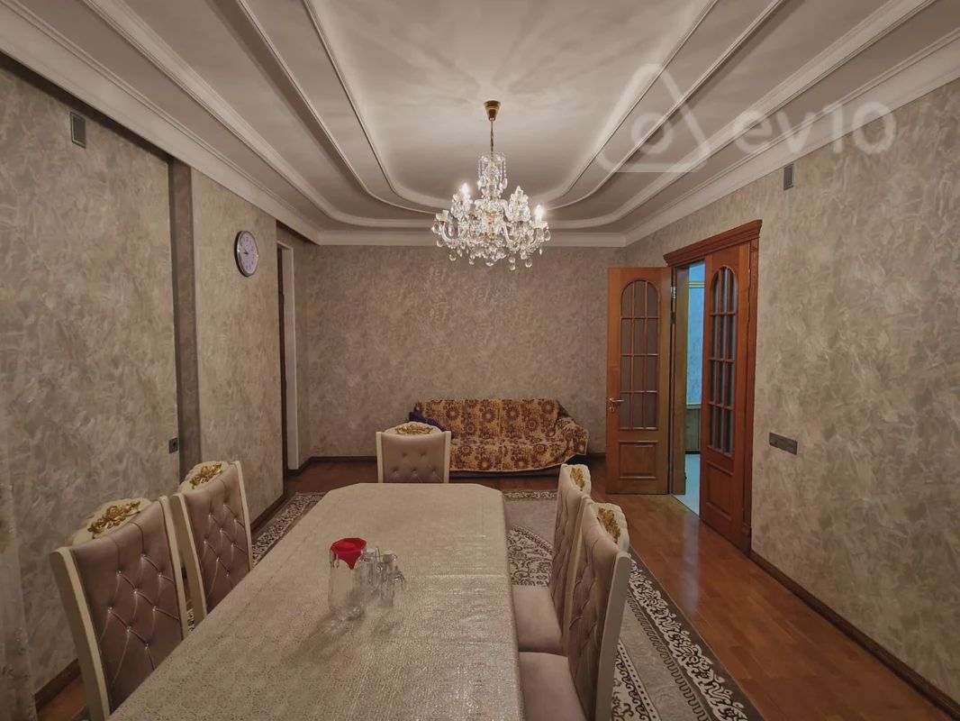 For rent: 2-room apartment (old building), 80 m² — Mənzil, Bakı (3)