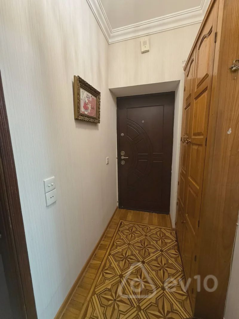 For rent: 3-room apartment (old building), 100 m² — Mənzil, Bakı (7)