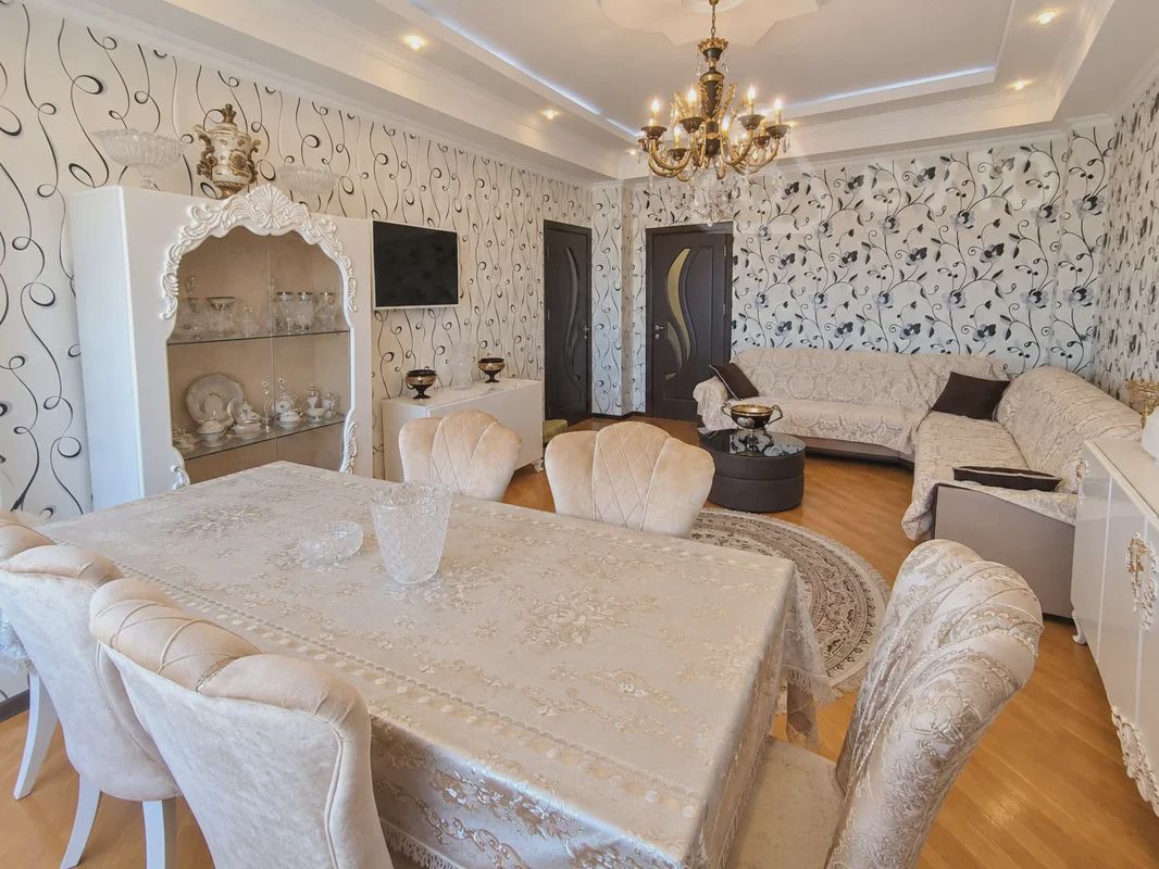 იყიდება 2-ოთახიანი apartment (new building), 78 მ² — Mənzil, Bakı (2)