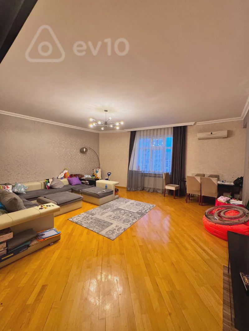 For sale: 3-room apartment (new building), 130 m² — Mənzil, Bakı (2)