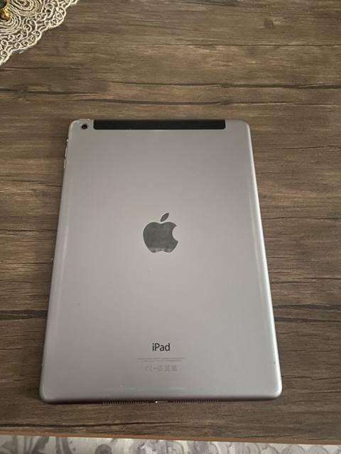 Apple iPad planşet iPad Air 2 (iCloud kilidində) Vəziyyəti — 80 ₼ · Baku · Apple Apple iPad planşet iPad Air 2 (iCloud kilidində) Vəziyyəti — Baku