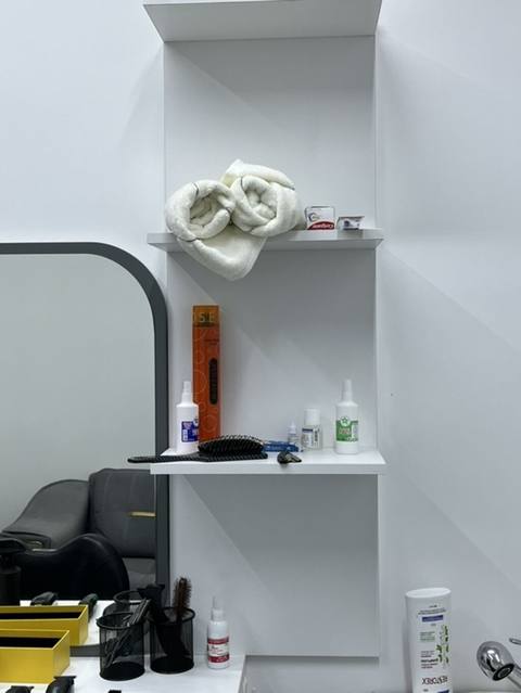 Bərbər ucun kreslo mebel yenidir 1 ay işlənib — 550 ₼ · Баку · Salon mebeli Bərbər ucun kreslo mebel yenidir 1 ay işlənib — Баку