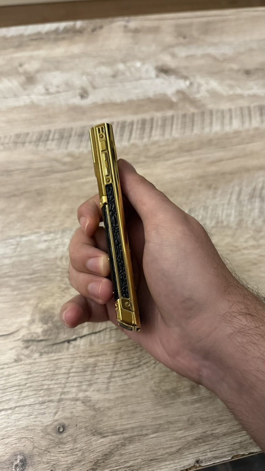 Vertu 2 GB Memory Capacity, rəng - Qızılı, Düyməli — Vertu, Bakı (2)