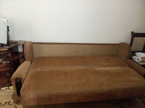 Kofe rəngli yumşaq mebel dəsti - Dəst: 1 ədəd açılan divan + 2 ədəd — Сарай