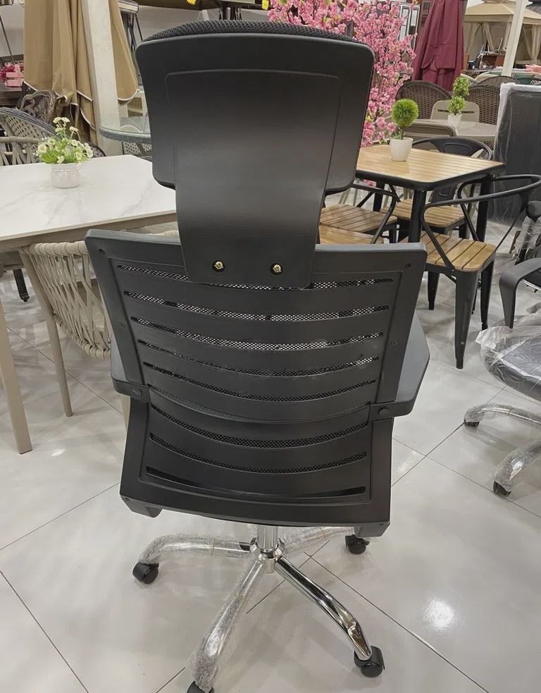 Kreslo Qara rəng — Ofis mebeli (2)