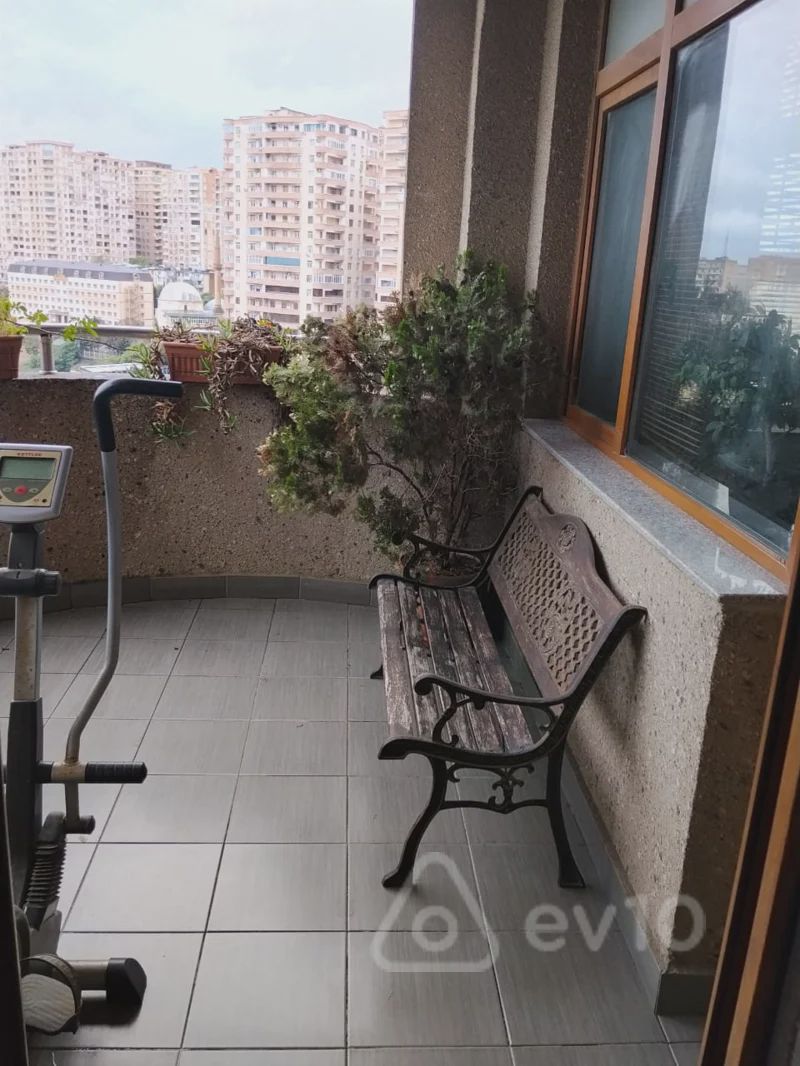 For sale: apartment (new building), 180 m² — Mənzil, Bakı (2)