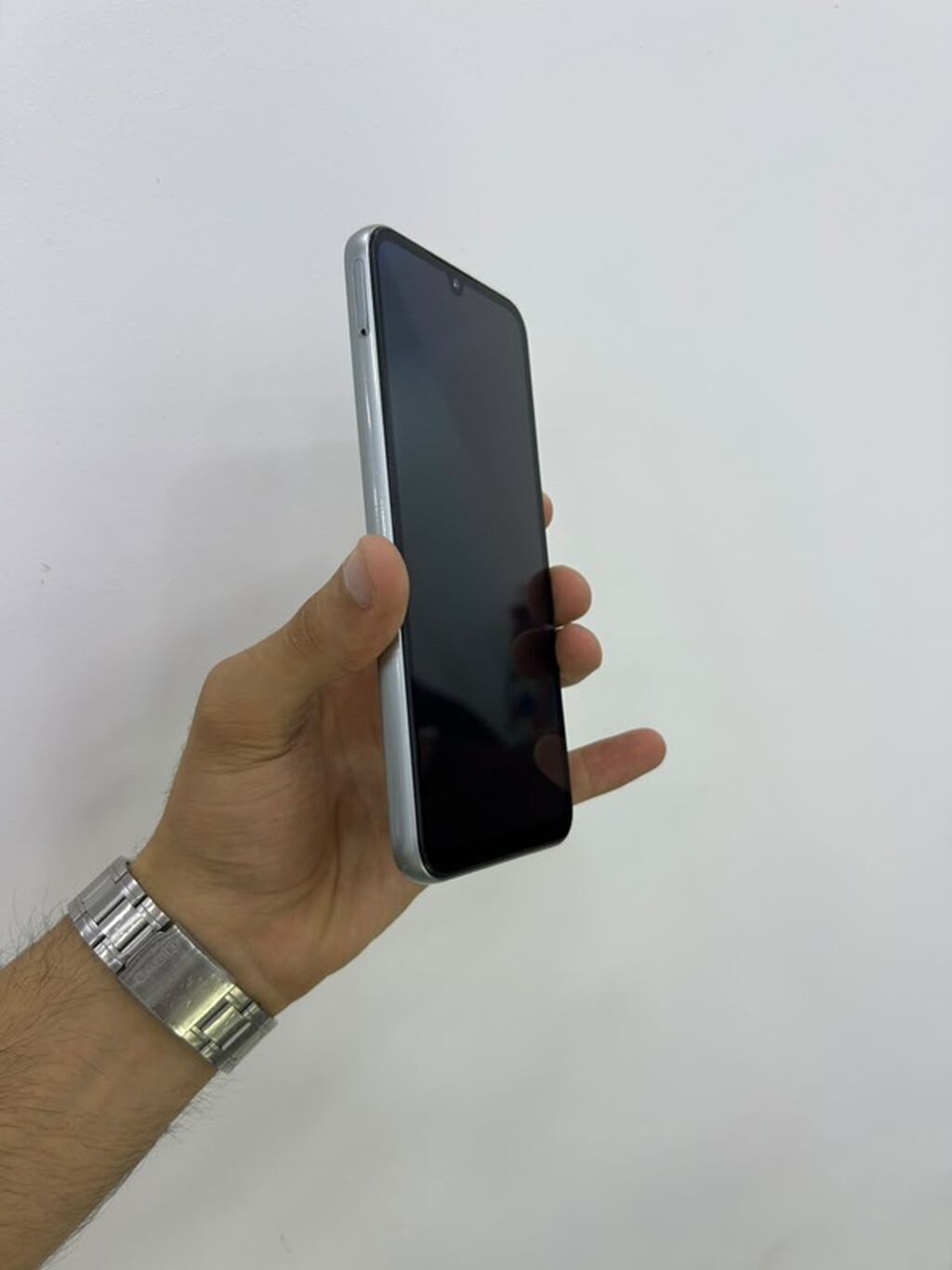 Samsung rəng - Gümüşü — Samsung, Gəncə (6)