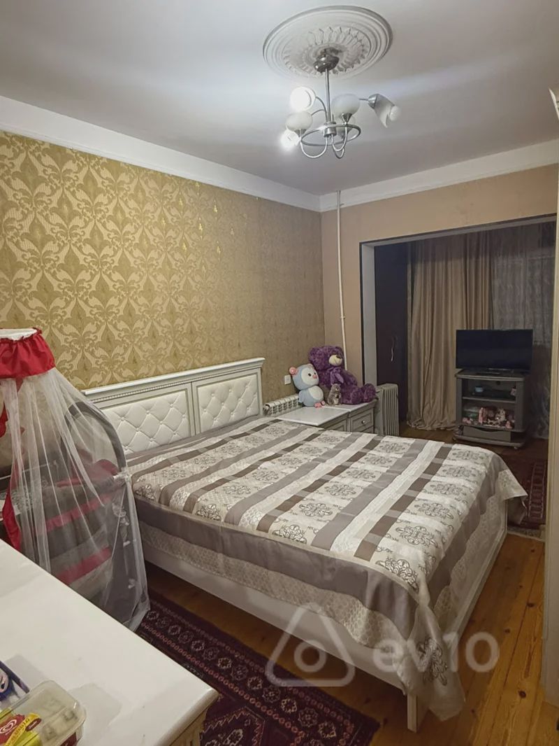 For sale: 3-room apartment (old building), 80 m² — Mənzil, Bakı (3)