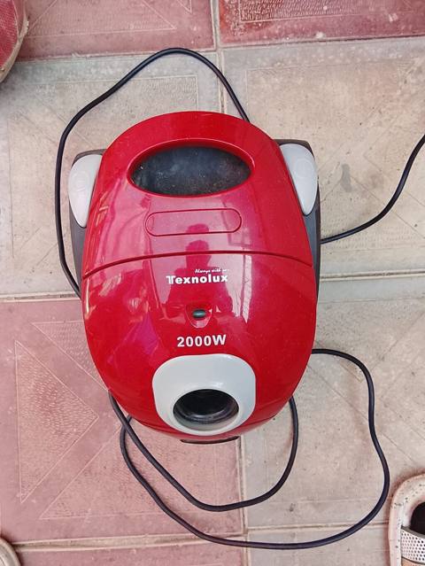 Tek 1 ədədi 20 manat Texnolux/SHIVAKI tozsoran - Güc: 2000W — 20 ₼ · Баку · Tozsoran Tek 1 ədədi 20 manat Texnolux/SHIVAKI tozsoran - Güc: 2000W — Баку