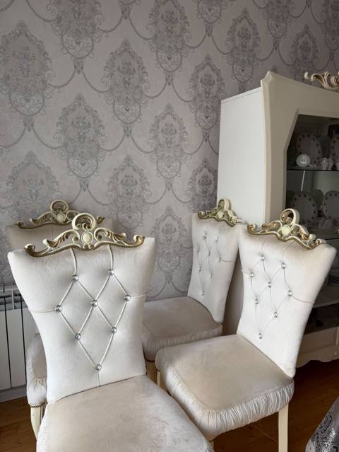 6 ədəd stul. Birlikdə satılır 270 azn. Ünvan Binəqədi (SemaG) — Furniture