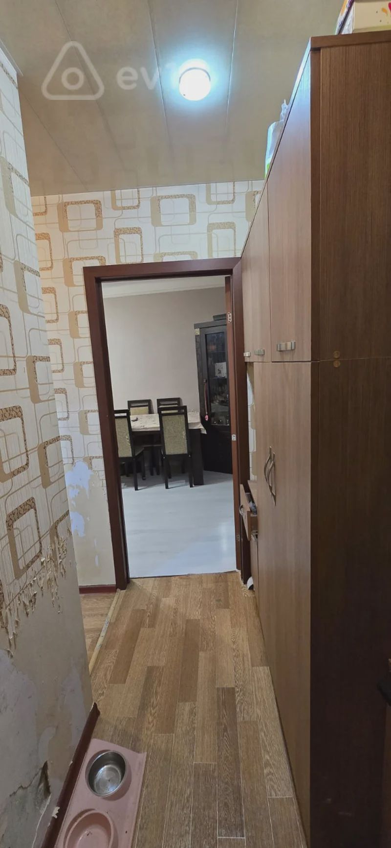For sale: 2-room apartment (old building), 45 m² — Mənzil, Bakı (9)