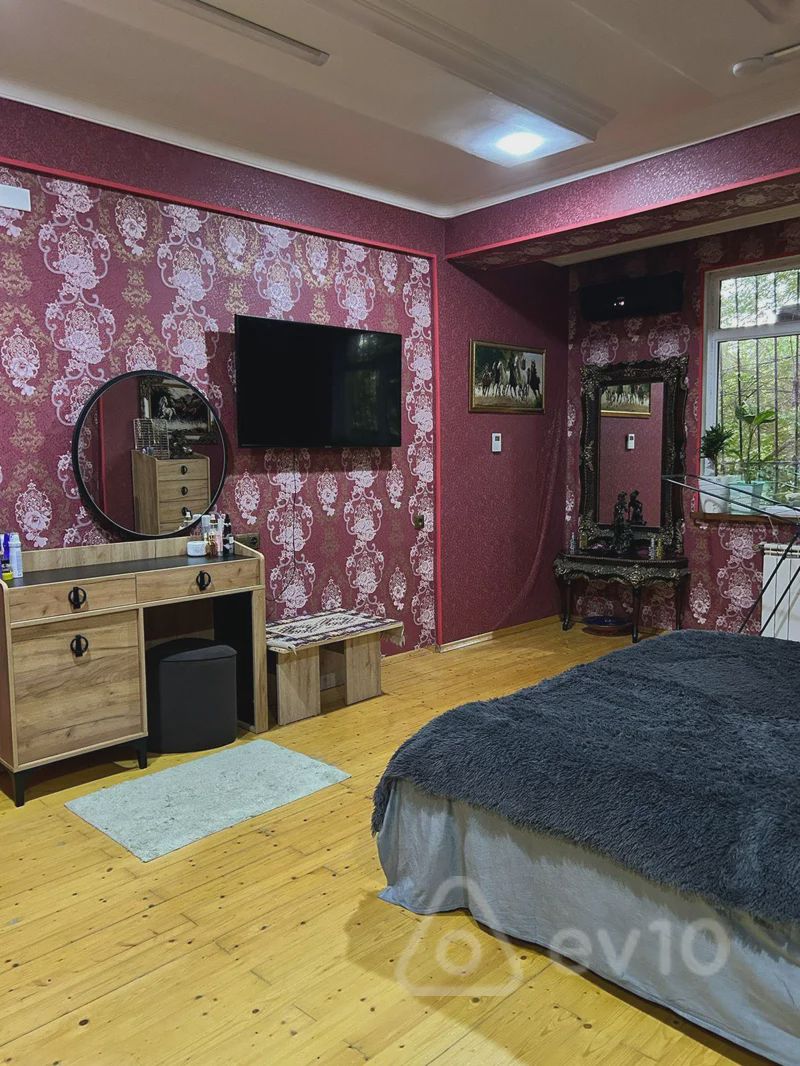 For sale: 3-room apartment (old building), 125 m² — Mənzil, Bakı (7)