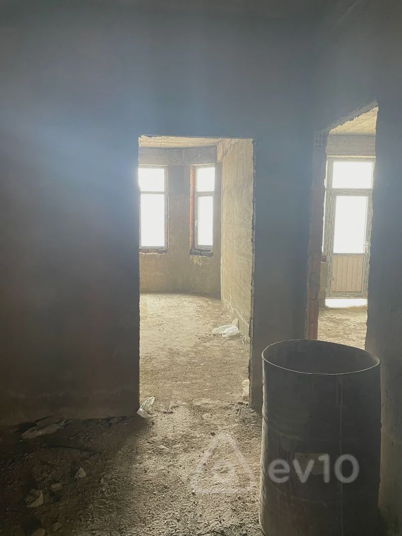 For sale: 4-room apartment (new building), 172 m² — Mənzil, Bakı (4)
