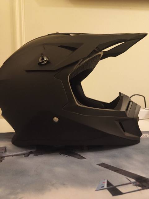 Moto Moped Velosiped üçün Kask satılır yenidir işlənməyib — Baku