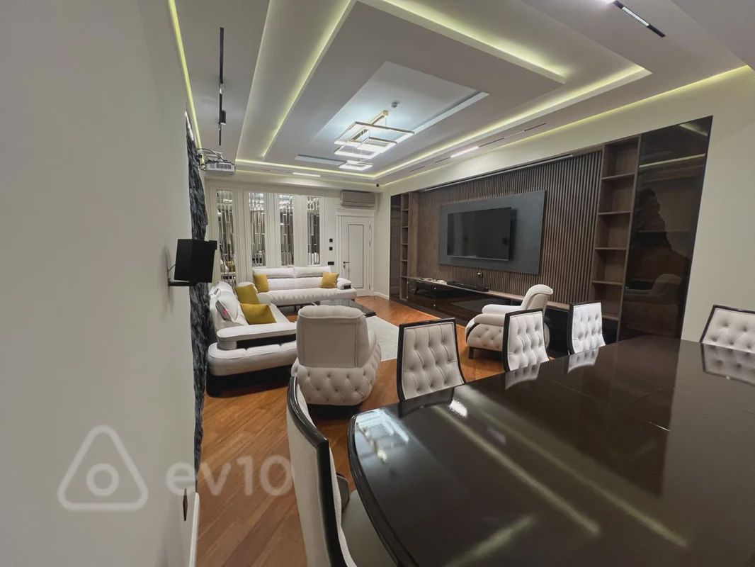 For sale: 4-room apartment (new building), 190 m² — Mənzil, Bakı (4)
