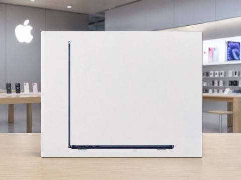 Apple MacBook Air 13 M5 16/512GB Yeni,bağlı qutu,non-active — Баку