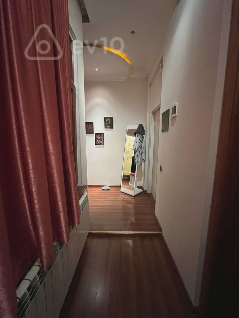 For sale: apartment (old building), 270 m² — Mənzil, Bakı (7)