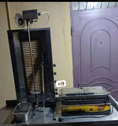 Elektrik, 4 gözlü, Nağd ödəniş — 450 ₼ · Bakı, Yasamal · İsitmə avadanlığı Elektrik, 4 gözlü, Nağd ödəniş — Bakı