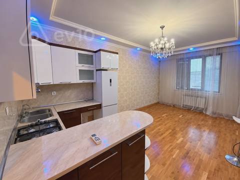 2 otaqlı mənzil, 52 m², A.M.Şərifzadə küçəsi — Real emlak