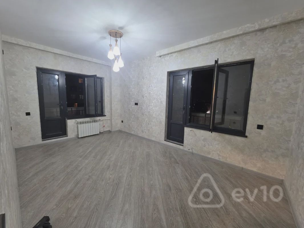 For rent: 2-room apartment (old building), 65 m² — Mənzil, Bakı