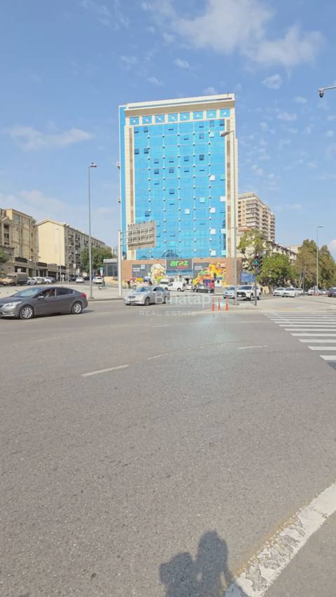 Satılır 2 otaqlı köhnə tikili 52 m², Nizami metrosu, Yasamal rayonu — 185 000 ₼ · 2 бөлме · 52 m² · Баку, Yasamal · Daşınmaz əmlak Satılır 2 otaqlı köhnə tikili 52 m², Nizami metrosu, Yasamal rayonu — Баку