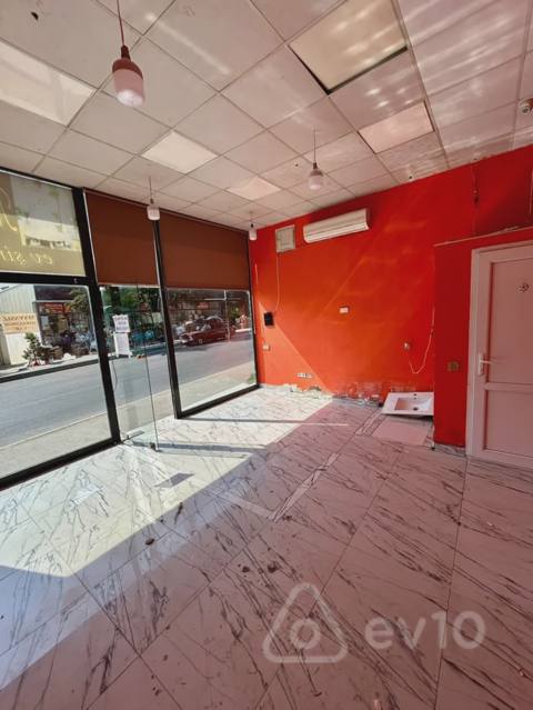 Obyekt, 40 m², Nəsrəddin Tusi küç — kirayə — Uğur — Obyekt