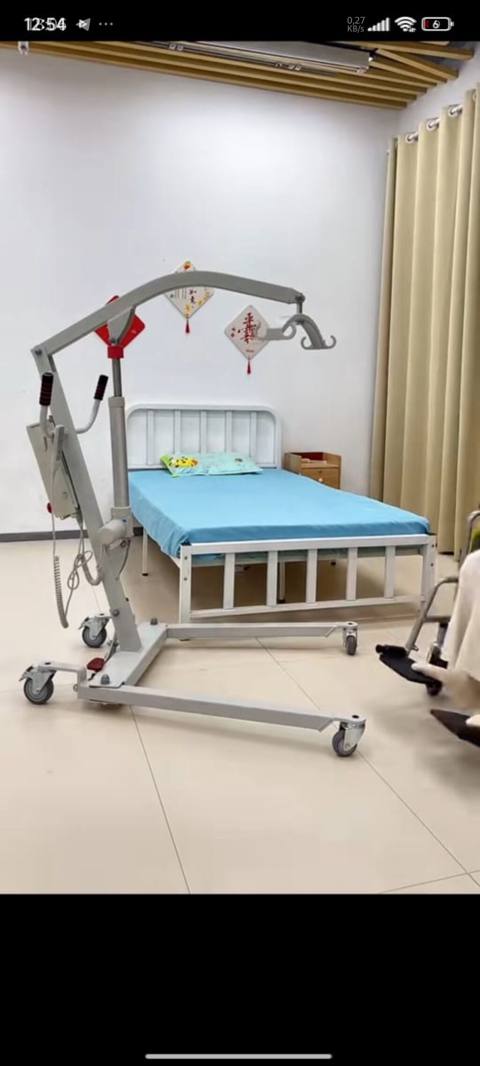 Xəstə köçürmə lifti – ev və klinik istifadə üçün - Elektrikli — 3 000 ₼ · Гюздек · Salon mebeli Xəstə köçürmə lifti – ev və klinik istifadə üçün - Elektrikli — Гюздек
