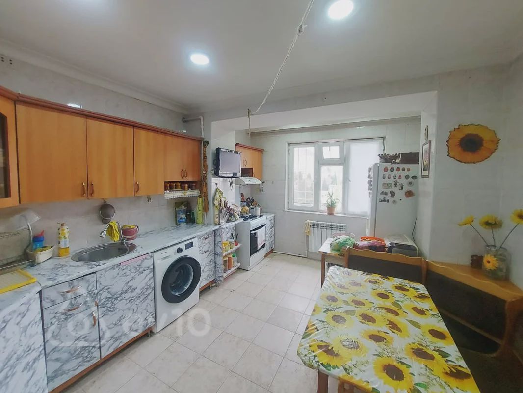 For sale: 3-room apartment (old building), 110 m² — Mənzil, Bakı (7)