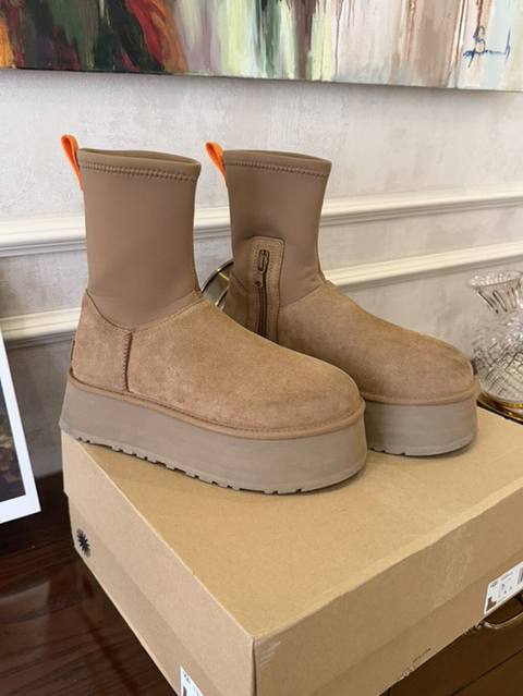 UGG qadın platformalı qış çəkmələri - Rəng: açıq qəhvəyi (tan) — Баку