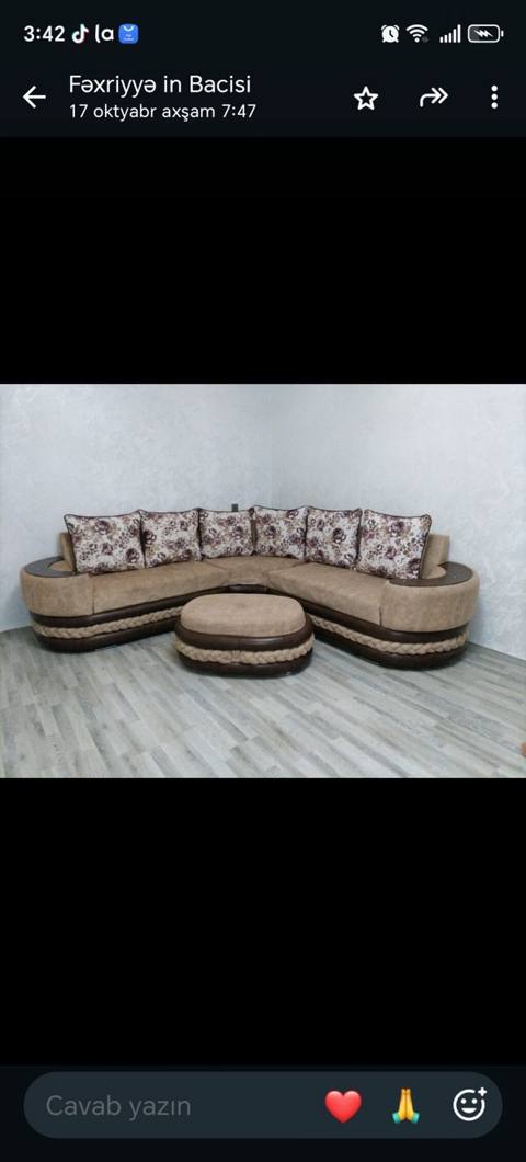 Künc divan dəsti - Forma: L-şəkilli künc divan, yuvarlaq xətləri ilə — Масазыр