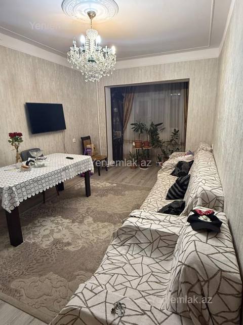 Satılır 3 otaqlı Bina evi menzil (Köhnə tikili), 80 m², Xətai rayonu — Bakı