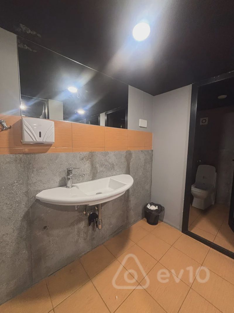 ქირავდება commercial property, 255 მ² — Əmlak, Bakı (9)