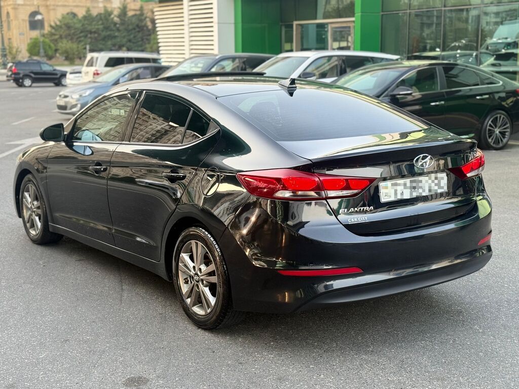 Hyundai Elantra, 2017, 270 000 km — Avtomobillər, Bakı (10)