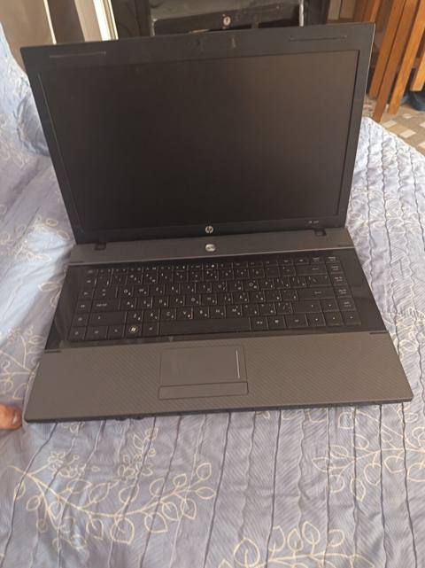 HP noutbuk - Marka/model: HP (15.6" sinif, klassik ofis noutbuku) — Баку