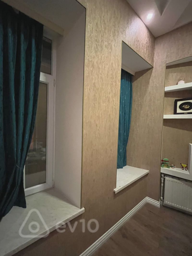 For sale: apartment (old building), 270 m² — Mənzil, Bakı (11)