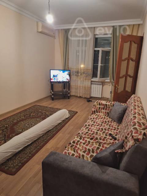 3 otaqlı mənzil, 50 m², Azər Əliyev küçəsi — kirayə — 600 ₼ · Baku · Mənzil 3 otaqlı mənzil, 50 m², Azər Əliyev küçəsi — kirayə — Baku