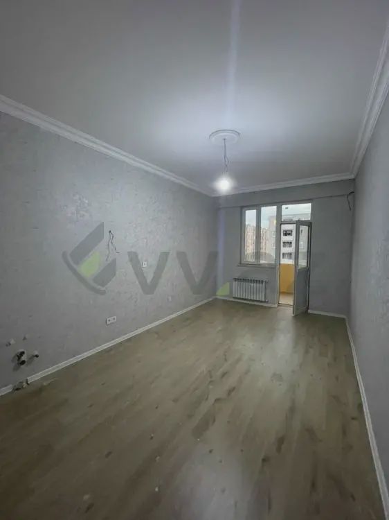 For sale: 2-room apartment (new building), 68 m² — Mənzil (5)