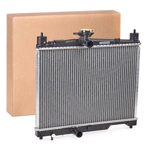 Toyota-Lexus su radiatoru — 95 ₼ · Баку · Ehtiyat hissələri Toyota-Lexus su radiatoru — Баку